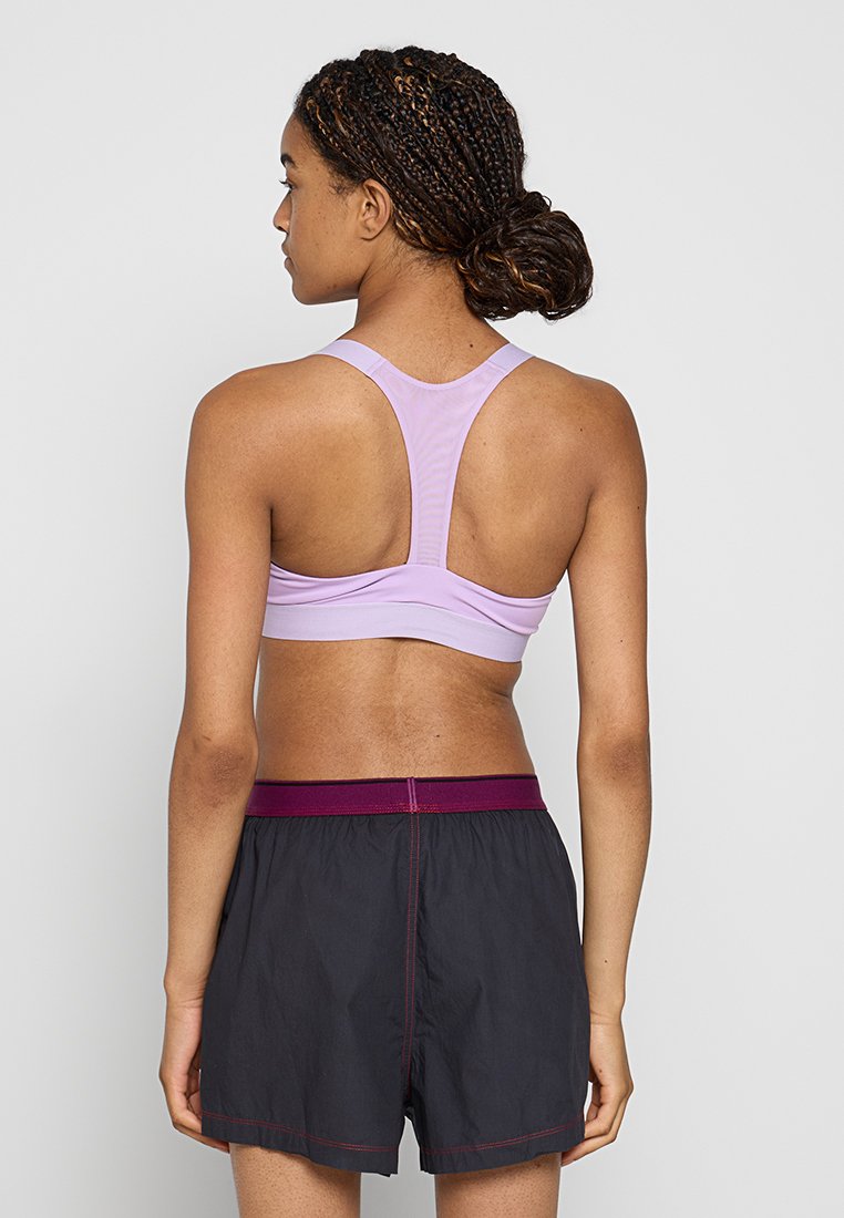 ATHLETIC