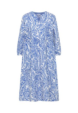 Valkoinen polvipituinen mekko, jossa on sininen monimutkainen kukka- ja paisley-kuvio, neljänneshihat ja pyöreä pääntie.