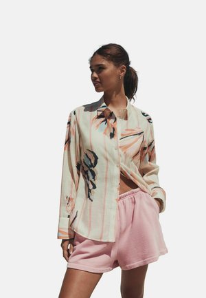 LONG SLEEVE - Hemdbluse - pink cream shell print