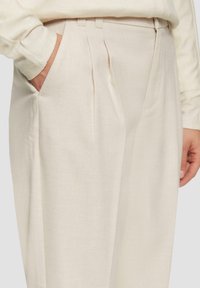 s.Oliver Chino - beige