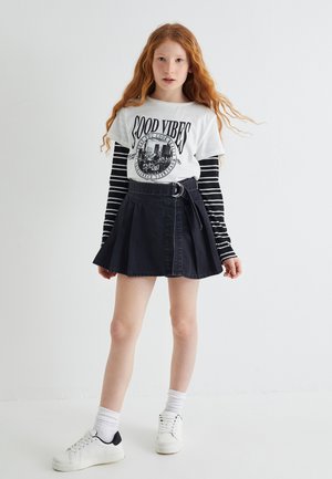 BELT DETAIL - Mini skirts  - black