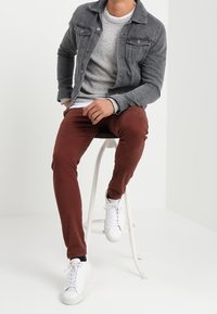 Selected Homme Stickad tröja - off-white