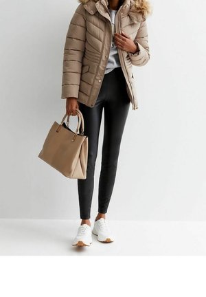 Zimní bunda - camel