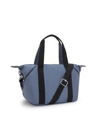 Borsa a mano in morbido tessuto blu con doppio manico nero, tracolla regolabile e chiusura con zip in alto.
