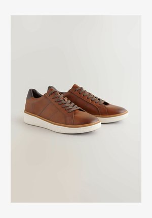 Next, REGULAR FIT - CASUAL LONGLINE - Trainers - tan brown