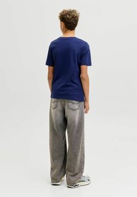 Jack & Jones Junior JJIALEX  - Traperice opuštenog kroja - black denim