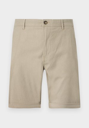 Beige shorts laget av teksturert stoff, med frontknappelukking, beltehemper og oppbrettet kant. Enkelt design uten mønster.
