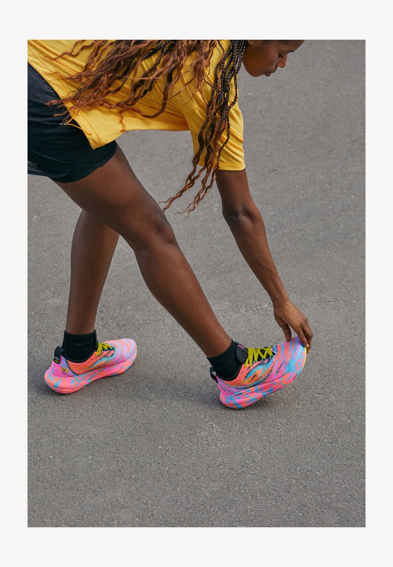 Asics running shoes clearance zip Clearance