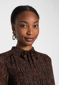 Anna Field Vestido de dia - black/beige