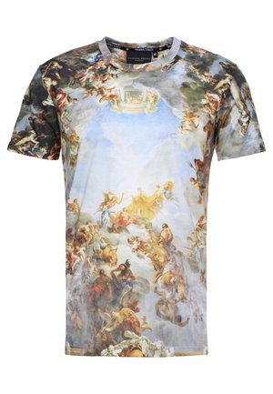 Koszulka z detalicznym freskiem sufitowym w stylu barokowym z licznymi postaciami mitologicznymi, chmurami i jasnym niebem w tle.