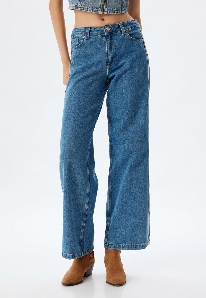 Koton WIDE LEG - Flared jeans - blue denim