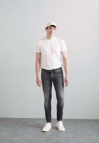 Tiger of Sweden PISTOLERO - Džínsy skinny fit - corax