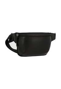 Marsupio in pelle nera con finitura liscia, chiusura con cerniera e tracolla regolabile. Presenta bordi arrotondati e un design minimalista.