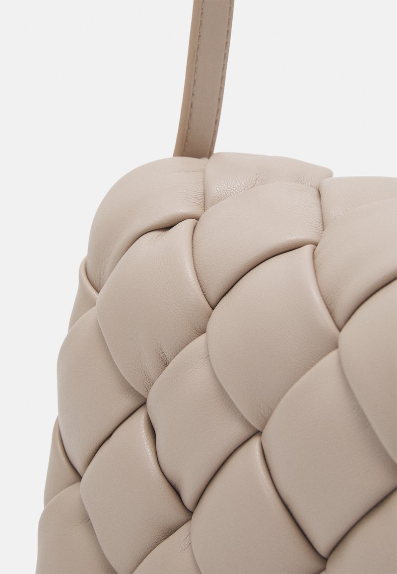 Damen Handtaschen | Seidenfelt CROSSBAG Umhängetasche soft taupe/taupe - GY23670 Damen Handtaschen | Seidenfelt CROSSBAG Umhängetasche soft taupe/taupe - GY23670