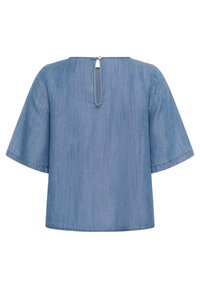 Modra jeans kratka majica s kratkimi rokavi in okroglim izrezom, z zadnjim odprtim delom v obliki ključavnice, ki ga drži ena gumb, ter ukrivljenim robom.