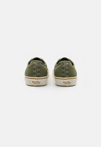 Vans AUTHENTIC UNISEX - Joggesko - green
