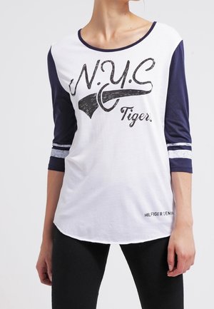 Top s dlouhým rukávem - white