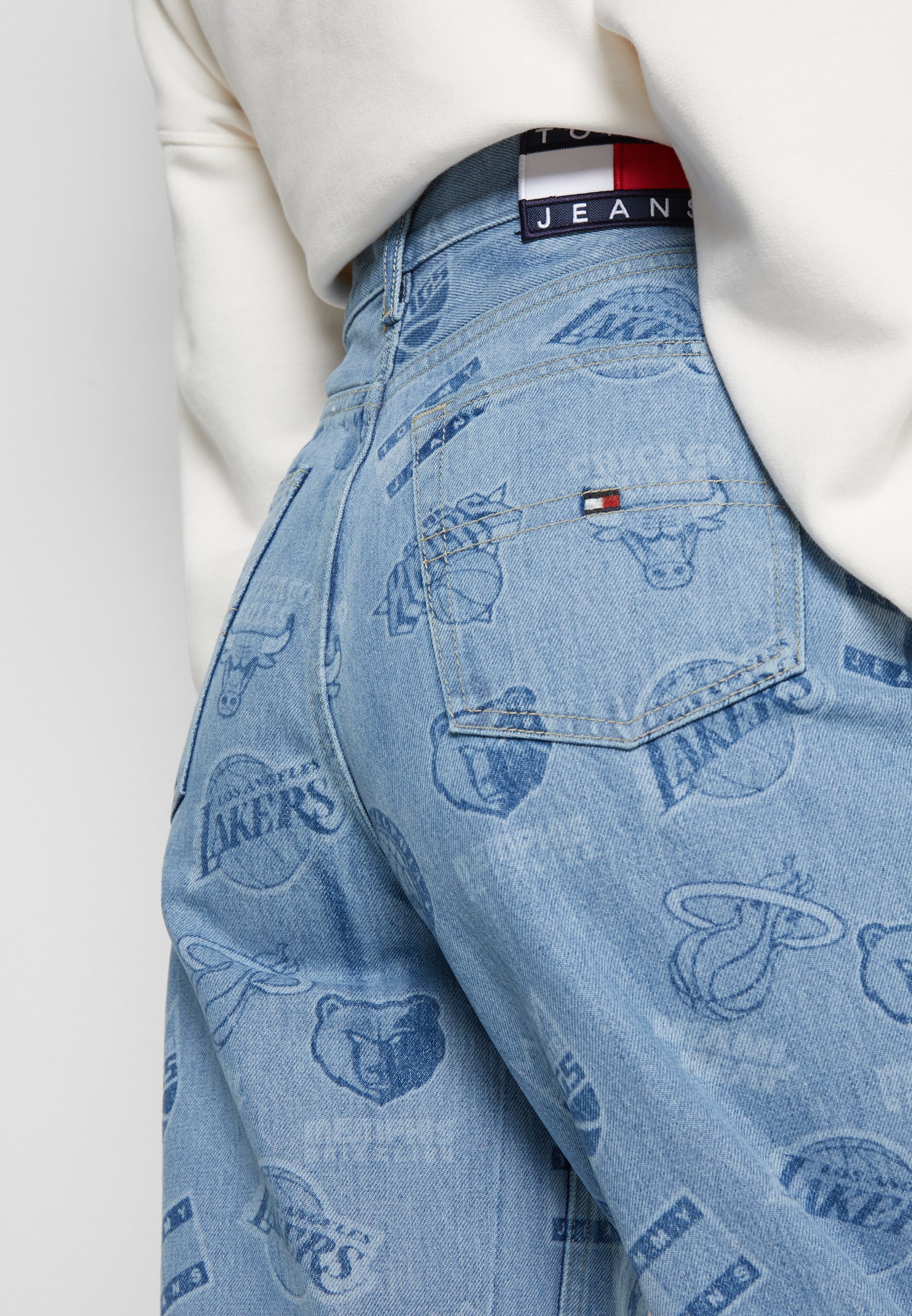 Tommy Jeans TJW NBA-W11 DENIM PANT 