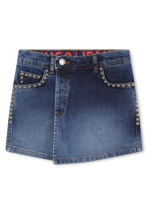 Denim minirok in donkerblauw met een vervaagd design, met zilveren studs op de zakken en zijkanten, en een metalen knoopsluiting.