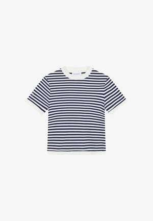 Lühikeste varrukatega, ümmarguse kaelusega t-särk tumesinine ja valgete horisontaalsete ridadega. Ribakujuline tekstuur ja ühtlane valge lõplik kaeluses ja äärtes.