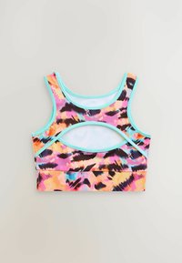 CROP - Top - multi animal