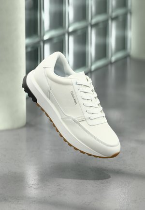 CITY RUNNER LACEUP - Αθλητικά παπούτσια - bright white/black/honey