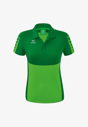 Grünes Poloshirt mit kontrastierenden hellgrünen Abschnitten, Kragen, kurzen Ärmeln und subtiler Markenkennzeichnung auf der Brust und den Ärmeln.
