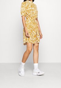 JDY Vardagsklänning - beige