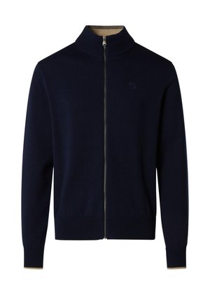 Maglione blu navy con zip integrale, polsini e orlo a coste, collo alto e logo discreto sul petto a sinistra.