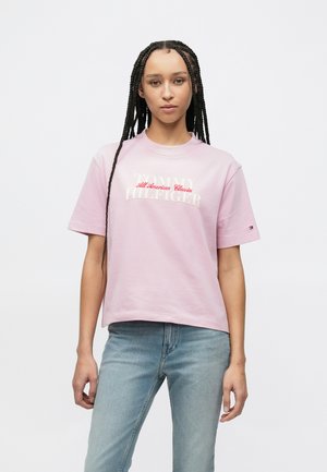 CLASSIC TEE - Nyomott mintás póló - bonita pink