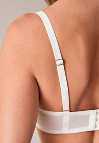 B by Ted Baker B BY TED BAKER IVORY WHITE MULTIWAY BRA - Olkaimettomat/muut rintaliivit - ivory white