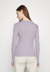 Zign Camisola - purple