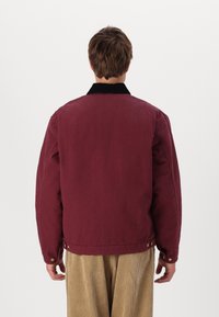 Carhartt WIP DETROIT JACKET - Zimska jakna - malbec/black aged