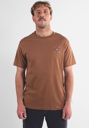 TEREGOR - T-shirt imprimé - spice brown