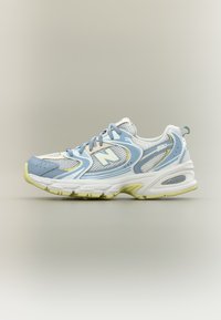 Δεν επιλέχθηκε, light arctic grey/white
