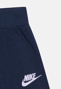 Nike Sportswear Šortai - midnight navy