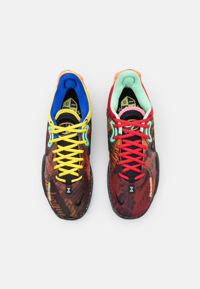 nike performance pg5