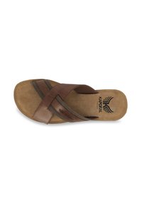 Infradito in pelle marrone con fasce incrociate e texture scamosciata. Presenta una soletta imbottita e un logo stampato sulla soletta.