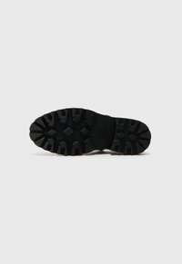 Billi Bi Ballet pumps - black