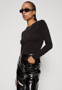 MSCH Copenhagen BETRINA - Hosszú ujjú felső - black