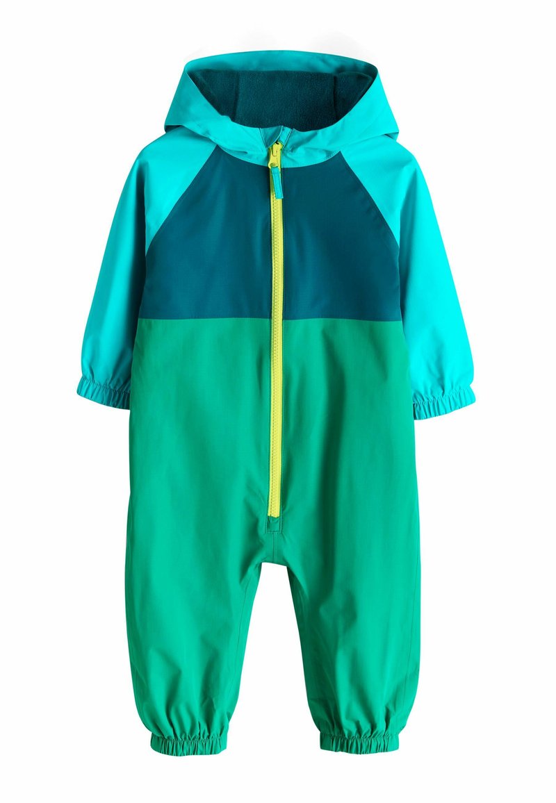 Costum de ploaie strălucitor în culori teal și verde, cu glugă, fermoar frontal, manșete elastice și design color-block cu accente în albastru închis.