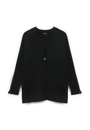 Cardigan nero con scollatura a V, chiusura con un singolo bottone dorato e dettagli con zip sulle maniche. Texture morbida, silhouette comoda.