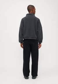 ONLY Petite ONLLIA LIFE HALF ZIP - Fleecepullover - phantom
