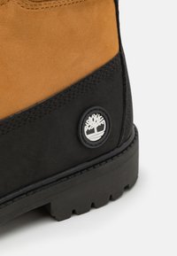 Timberland UNISEX - Stivaletti stringati - black/wheat