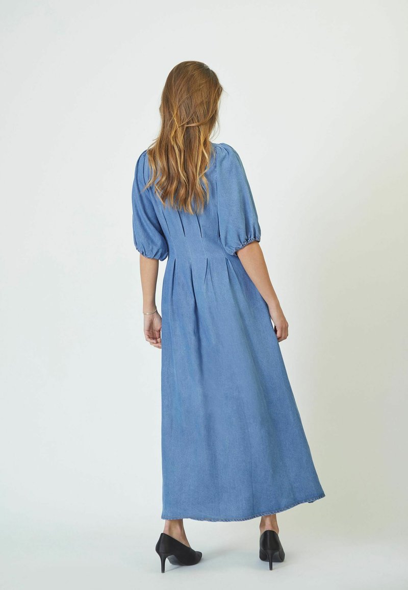 Co'couture DENIMCC PLEAT Maxi dress pale blue/blue denim