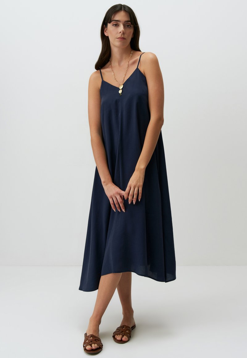 Jimmy Key LOOSE FIT V-NECK MIDI  - Vestito casual - dark blue