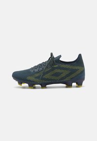 Crampons Umbro Velocita Club – Femme, Taille 39, Noir/sarcelle, Occasion