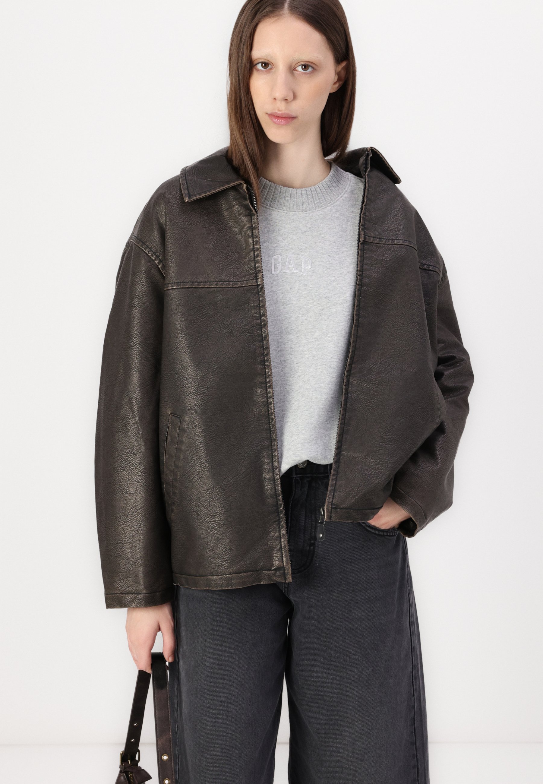 BDG Urban Outfitters Faux leather jacket - chocolate/brown