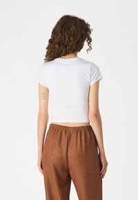 Hollister Co. SEAMLESS CREW NECK - T-shirt básica - bright white