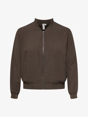 Brun bomberjakke med glidelås foran, ribbet krage, mansjetter og kant, med sidelommer og glatt tekstur.
